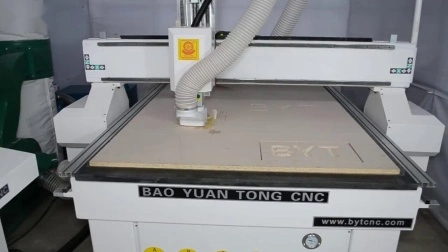 Modelo 3D de preço de fábrica na China Escultura em 4 eixos Controle de escultura em madeira CNC Router com Rotary 1325